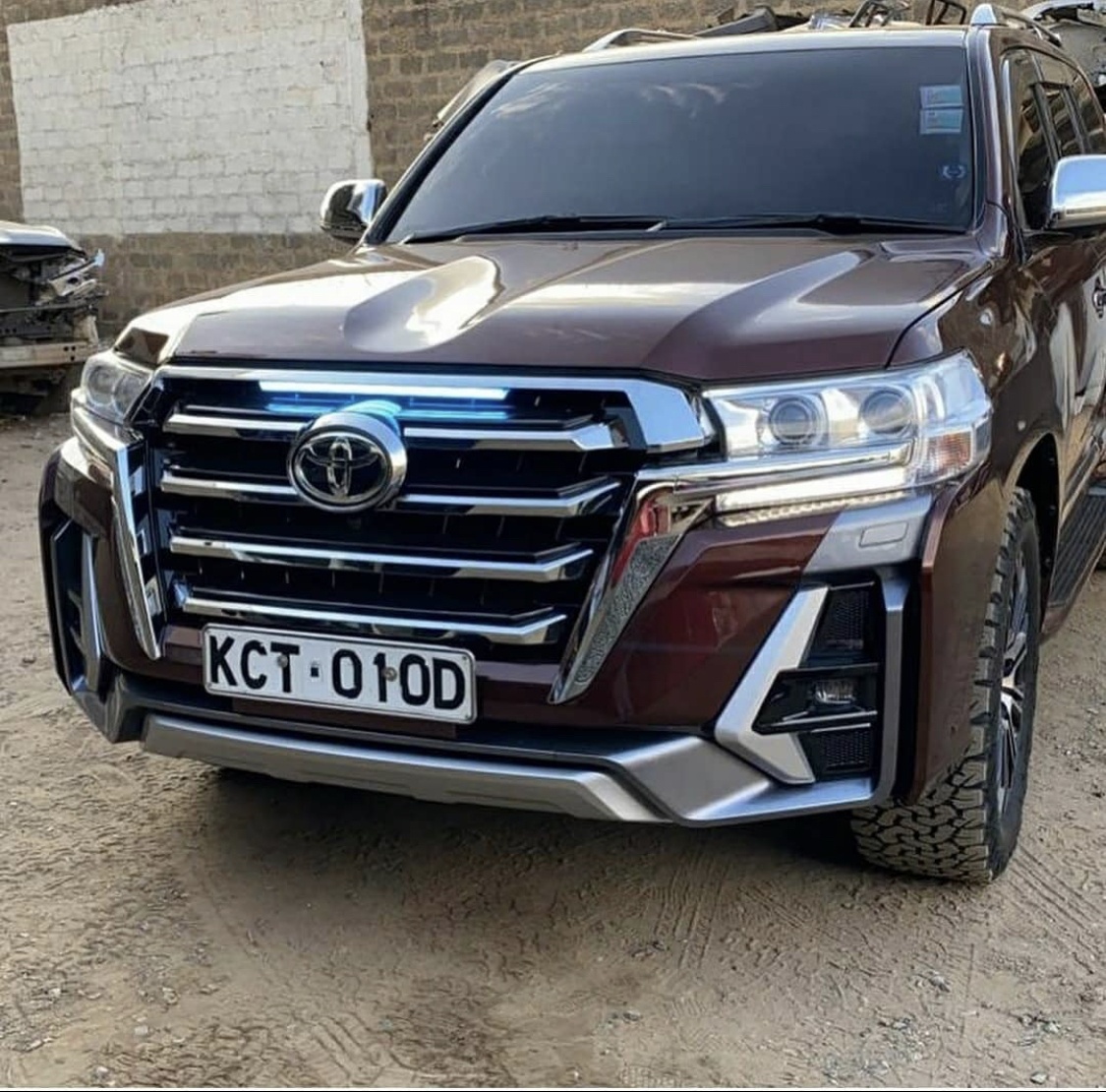 Обвес Limgene Land Cruiser 200 2016-2020 — изображение 5