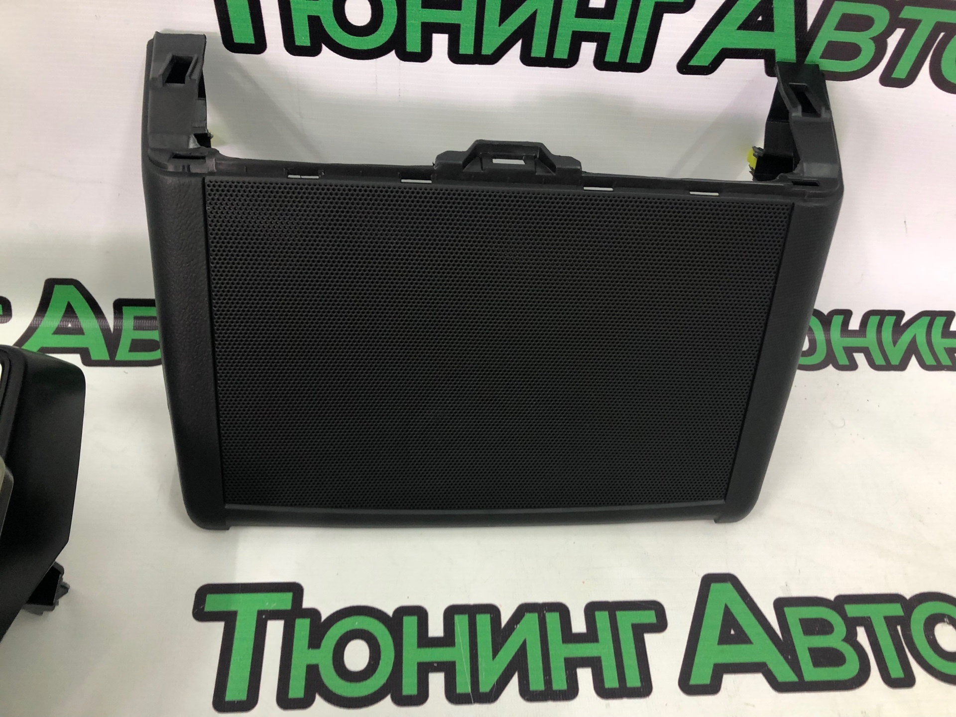 Комплект рестайлинга салона Toyota Land Cruiser Prado 150 в 18г — изображение 8
