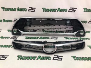 Решетки Toyota Camry 55 14-17г Exclusive
